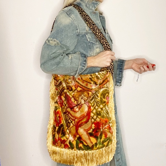 Handbags - BOHO VELVET CARPET SHOULDER BAG
